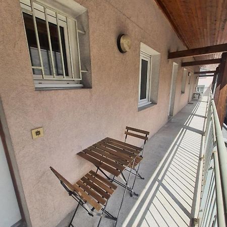 Studio Au Calme Espace Exterieur Parking Gratuit Dans La Rue เกรอน็อบล์ ภายนอก รูปภาพ